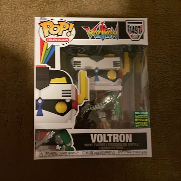 Exclusive Voltron Funko Pop - Picture 1 of 4